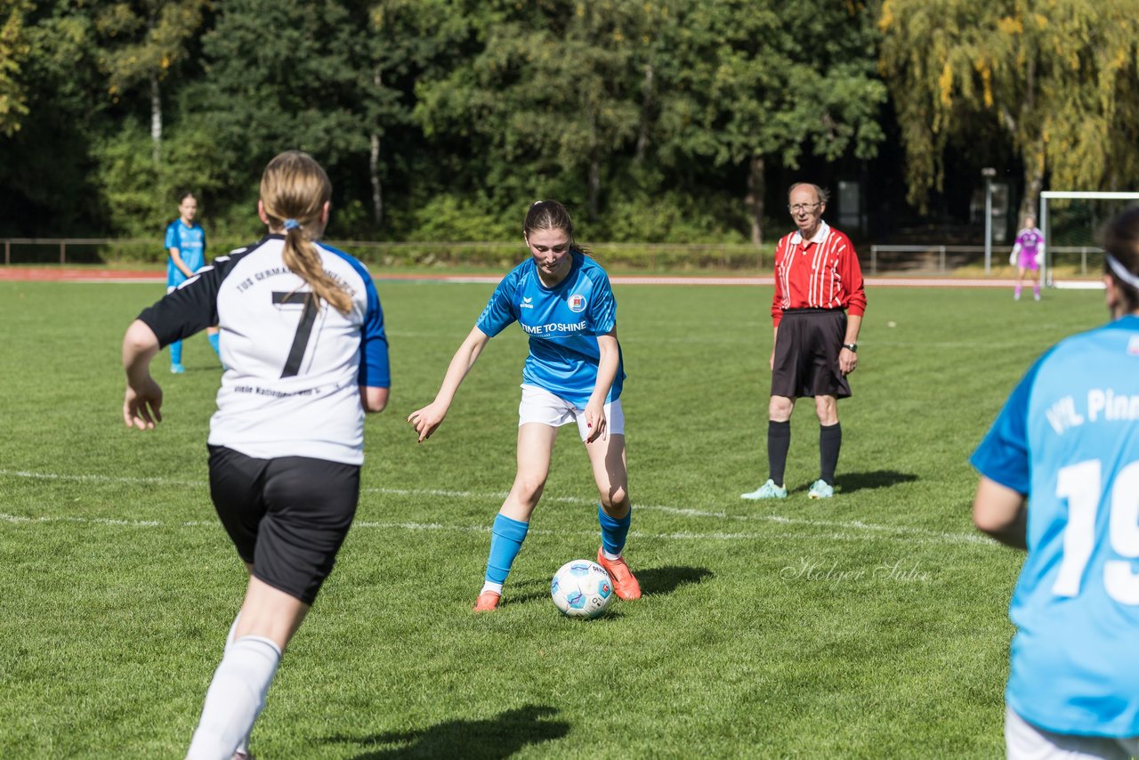 Bild 204 - wBJ VfL Pinneberg - Germania Schnelsen : Ergebnis: 15:1